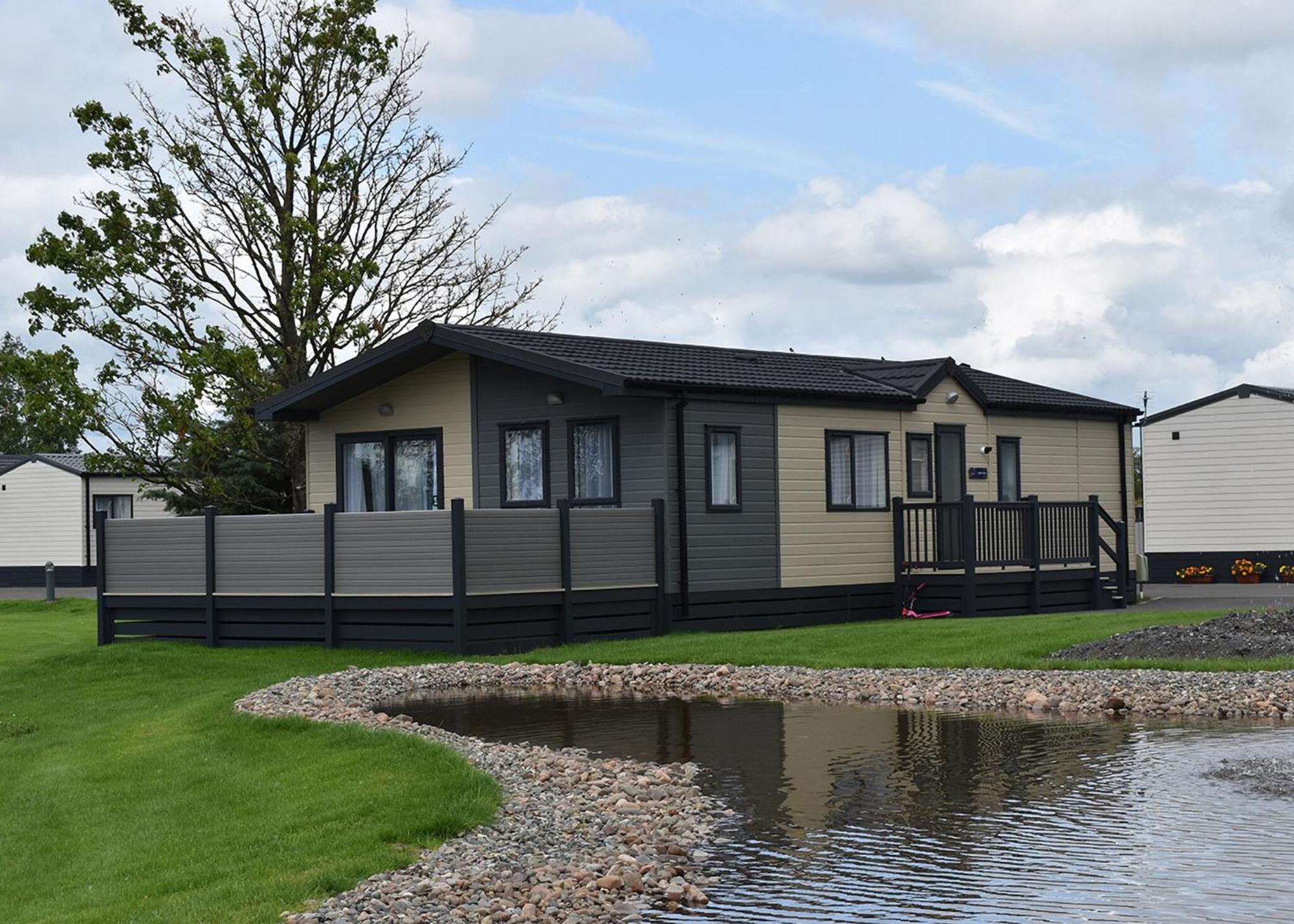 فندق Green Meadows Country Park Harker المظهر الخارجي الصورة